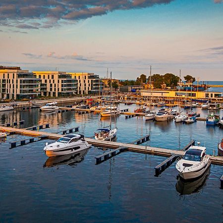 Ferienwohnung Yacht Park Marina by AmberBlue Gdynia Exterior foto