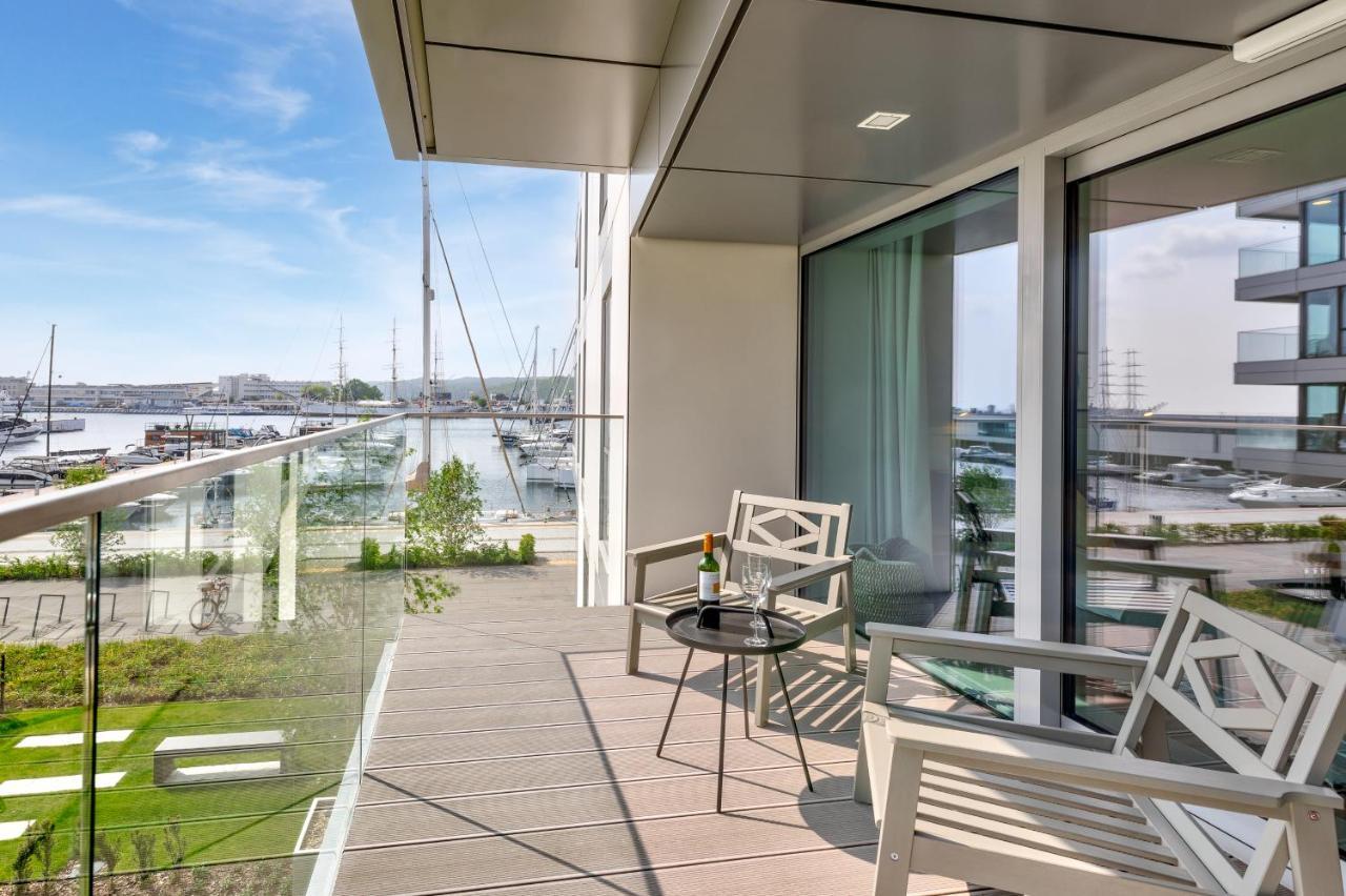 Ferienwohnung Yacht Park Marina by AmberBlue Gdynia Exterior foto