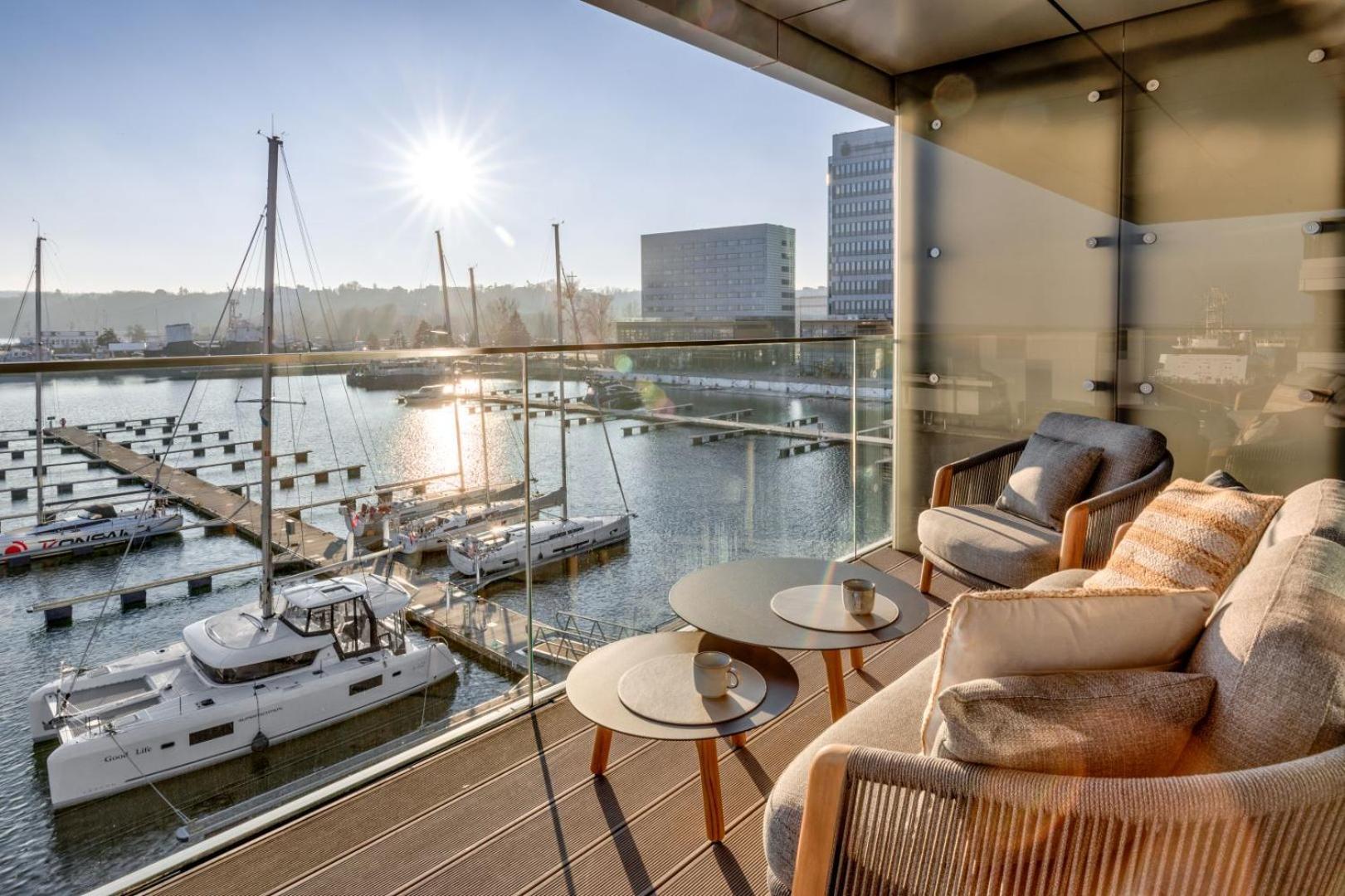 Ferienwohnung Yacht Park Marina by AmberBlue Gdynia Exterior foto